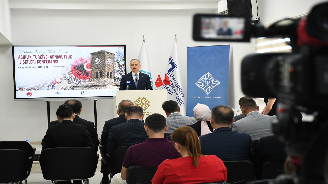 tiranda-duzenlenen-konferansta-turkiye-arnavutluk-iliskileri-ele-alindi