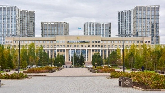 kazakistan-disisleri-bakanligi-vatandaslarini-irana-seyahat-etmemeleri-konusund