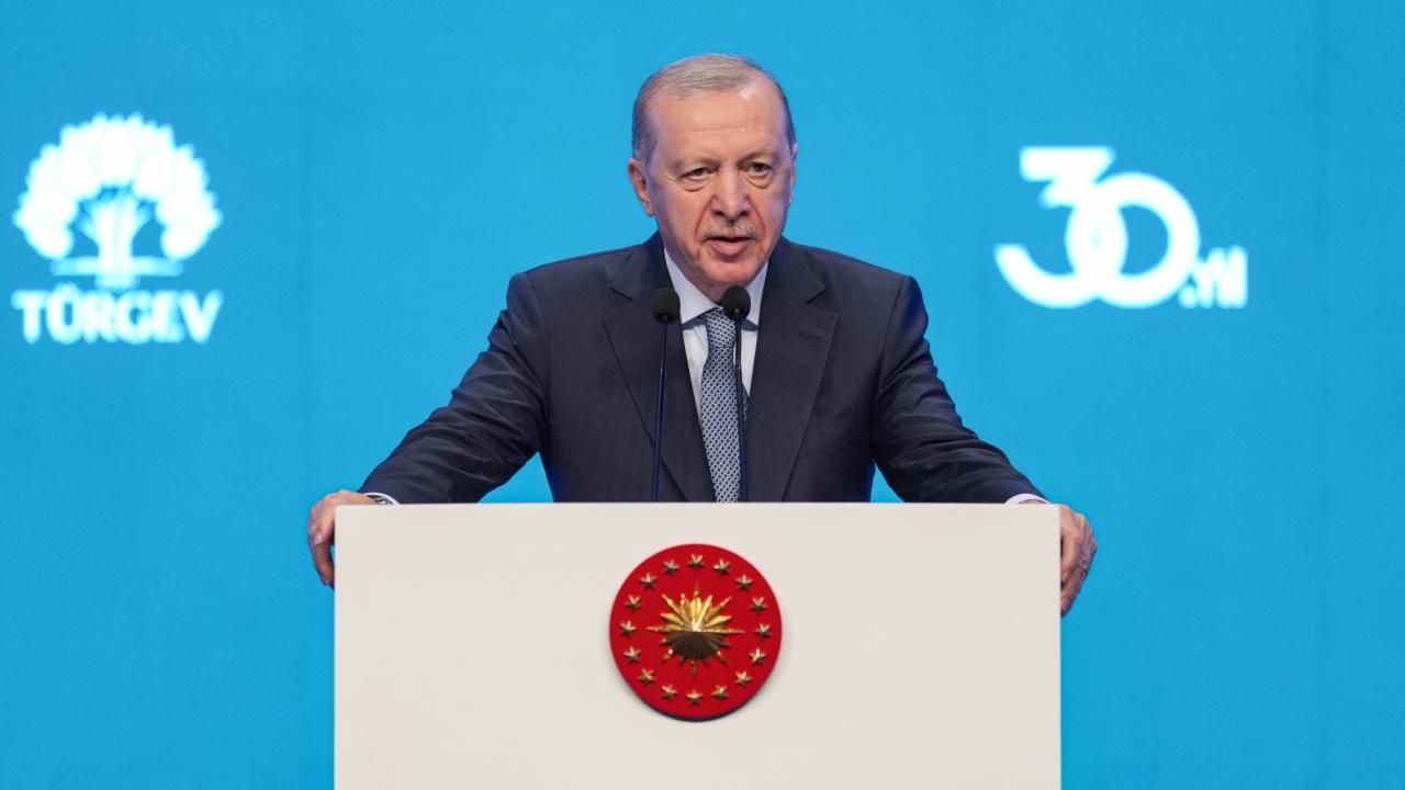 cumhurbaskani-erdogan-akisa-birakan-degil-akisa-yon-veren-bir-genclik-yetisti