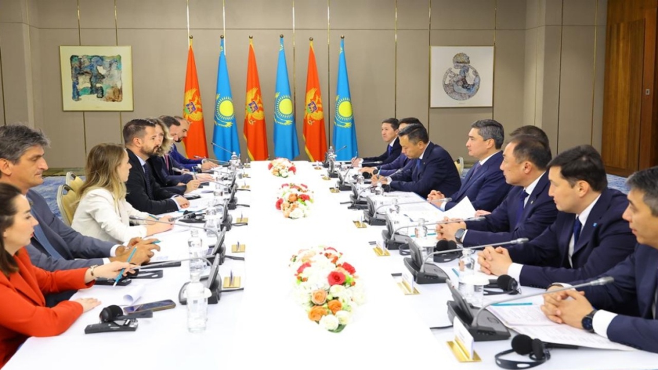 kazakistan-ve-karadag-arasinda-yeni-buyuk-ulasim-koridoru-kuruluyor
