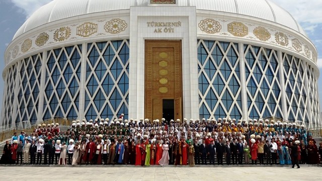 turkmenistan-kultur-haftasi-balkan-vilayetinde-duzenlenen-torenle-basladi