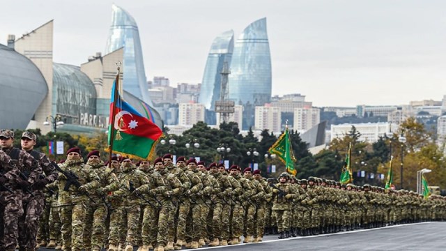 azerbaycan-26-haziran-silahli-kuvvetler-gunu-nu-buyuk-bir-gurur-ve-coskuyla-kut