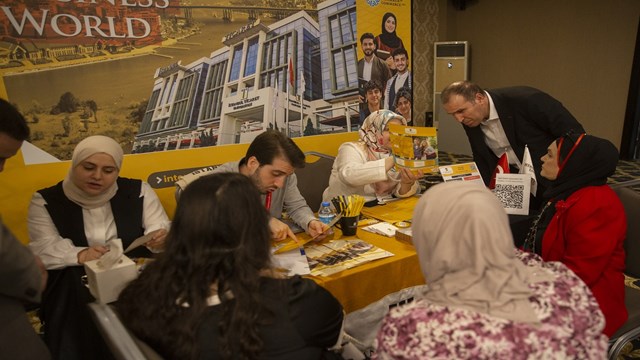 erbilde-egitim-fuari-17-turk-universitesi-binlerce-ogrenci-ile-bulustu
