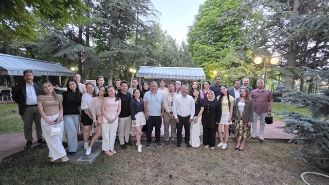 kazakistanli-gencler-anadolu-kulturunu-kesfetti