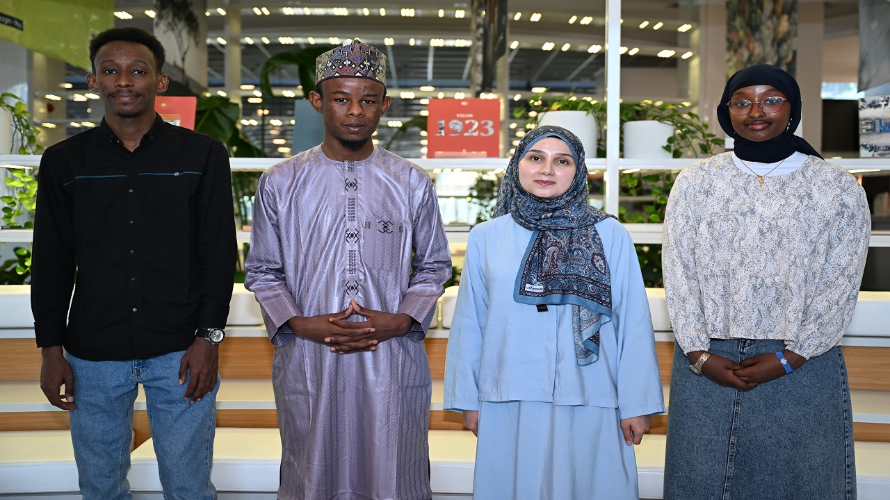 uluslararasi-maarif-mezunu-123-ogrenciden-10u-bolum-birincisi-oldu