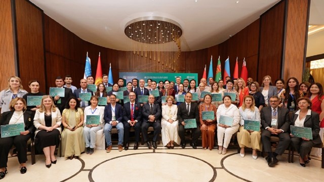 azerbaycan-dunya-saglik-orgutu-dso-tarafindan-birincilik-odulune-layik-goruld