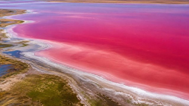 kazakistan-in-pembe-elmasi-kobeytuz-milli-park-oluyor