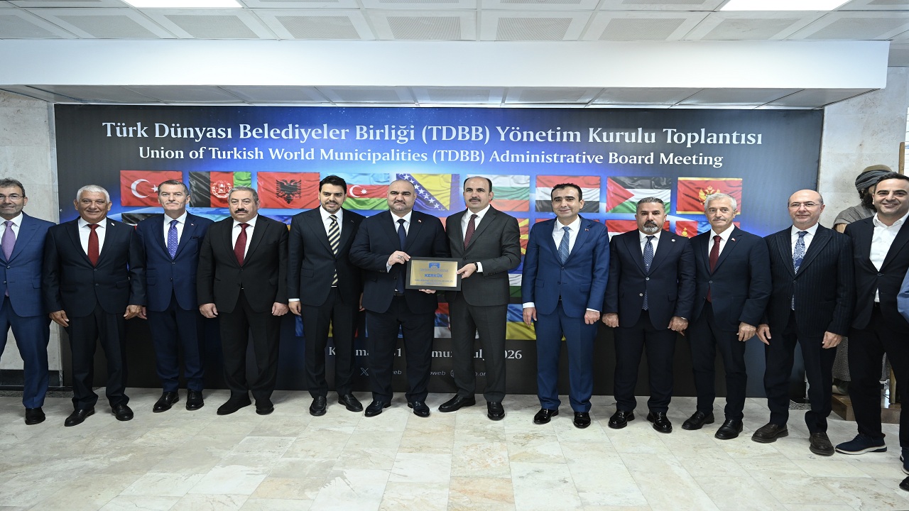 kerkuk-turk-dunyasi-belediyeler-birliginin-resmi-uyesi-oldu