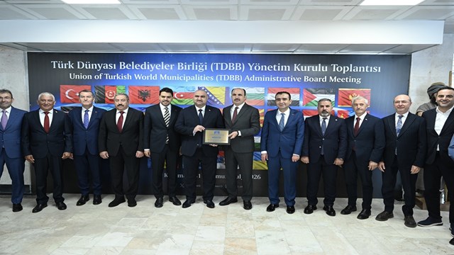 kerkuk-turk-dunyasi-belediyeler-birliginin-resmi-uyesi-oldu