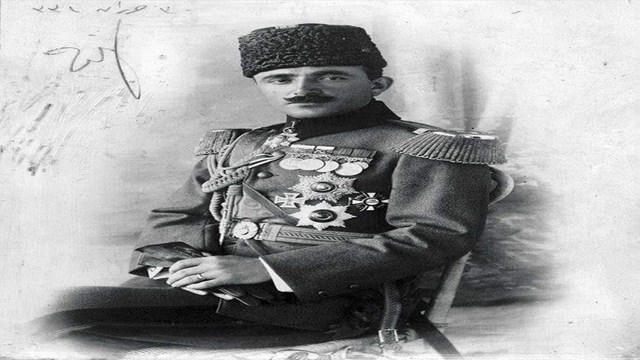 hayatini-turk-dunyasina-adayan-mucadele-insani-enver-pasa