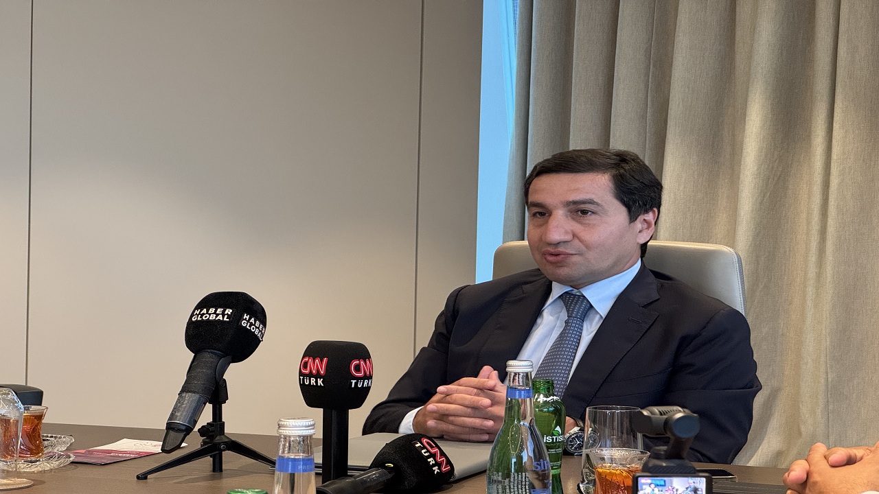 azerbaycan-cumhurbaskani-musaviri-haciyev-ermenistandaki-anayasa-degisikligi