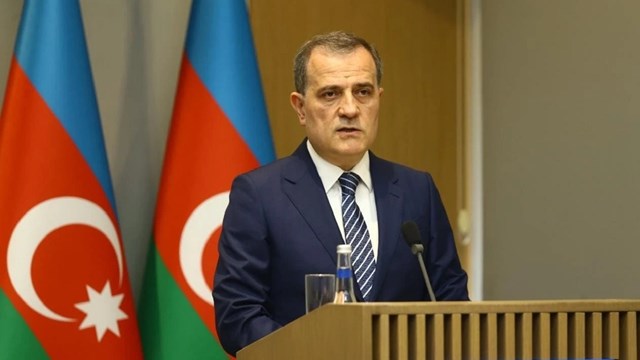 azerbaycan-disisleri-bakani-kiev-de-ukraynali-mevkidasi-andrey-sibiga-ile-bir-ar