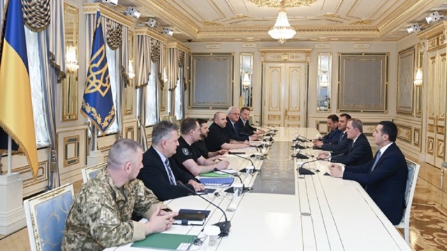 ukrayna-cumhurbaskani-azerbaycan-disisleri-bakanini-kabul-etti