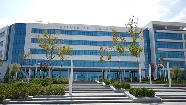 turkmenistan-saglik-altyapisini-modernize-etmek-icin-dugmeye-basti
