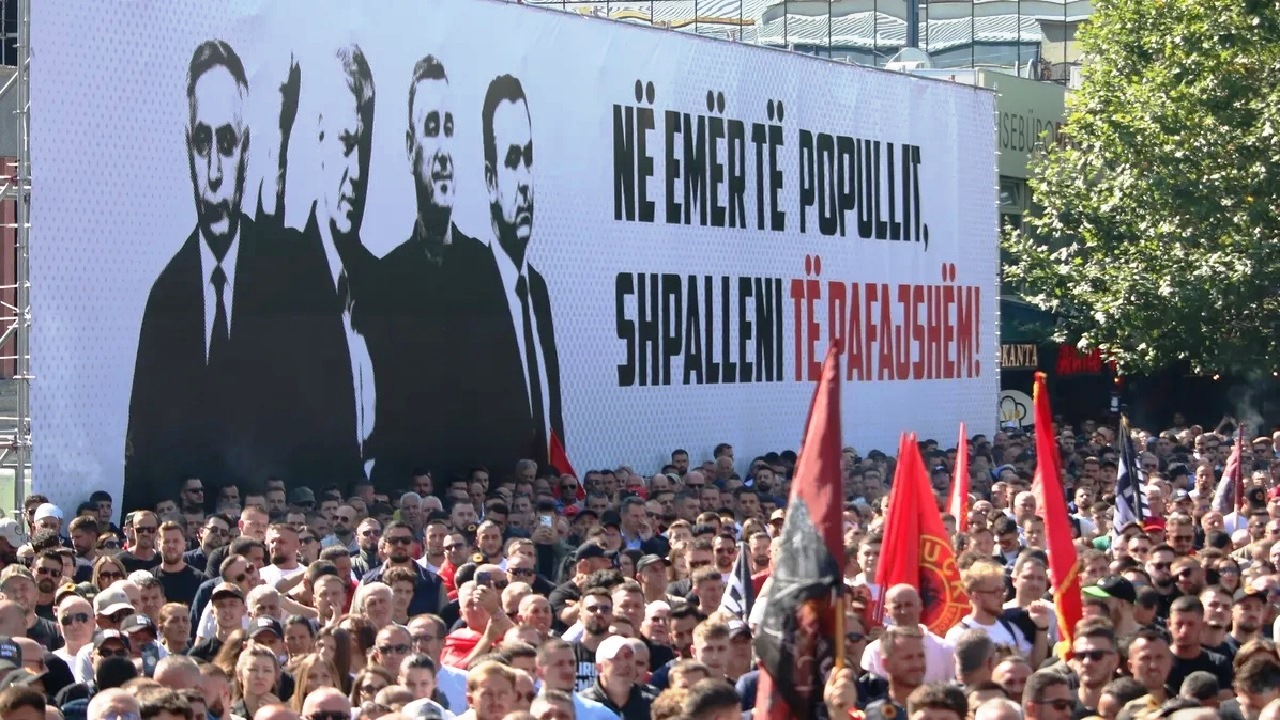 lahey-deki-tarihi-kosova-davasinda-karar-cikti