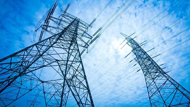 azerbaycan-ve-ermenistan-tripp-guzergahindaki-elektrik-hatlarini-gorustu