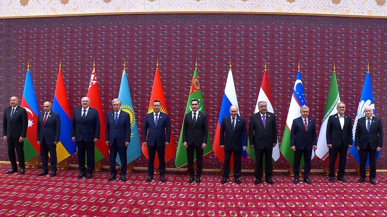 avaza-da-bdt-liderler-zirvesi