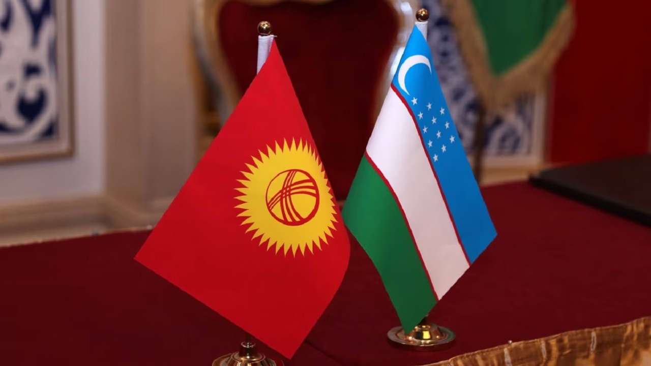 6-ozbekistan-ve-kirgizistan-parlamentolar-arasi-komisyon-toplantisi-biskekte