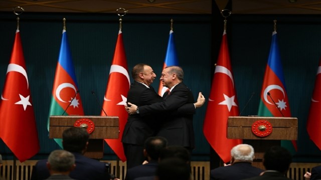 erdogan-aliyev-i-arayarak-turk-devletleri-teskilati-zirvesi-ne-davet-etti