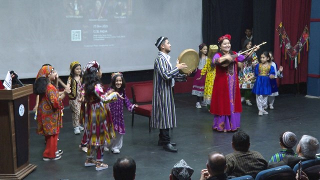ozbek-dili-bayrami-ankara-ve-konyada-kutlandi